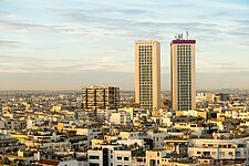 Blick auf das Casablanca World Trade Center in Marokkos größter Stadt, Casablanca.