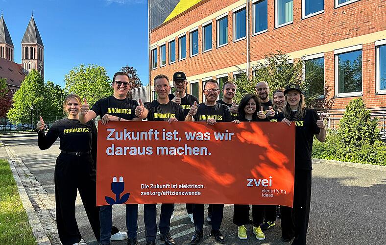 Fotoaktion des ZVEI und seiner Mitgliedsunternehmen